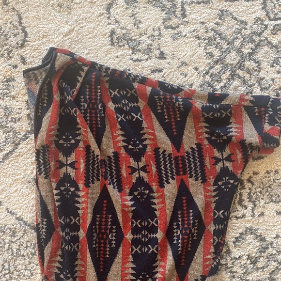 Aztec print sweater - Picture 2 of 5